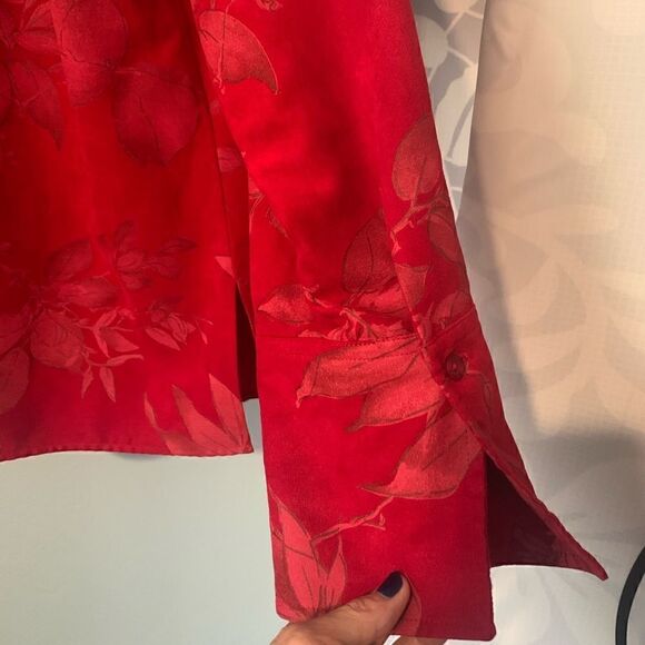BLASSPORT Red Micro Faux Suede Floral Button Down Shirt  Size XL - Picture 11 of 12